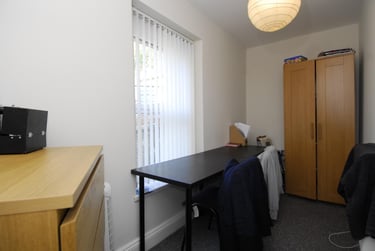 1 bed flat, 6 Lockyer Road,, Peverell, Plymouth, PL34RL - Image 5